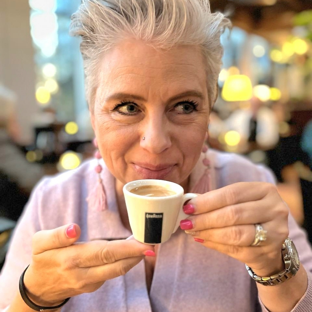 Meet your Posher, Cindy